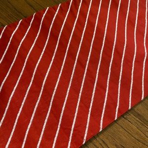 NWT Cotton Table Runner with pom-poms
